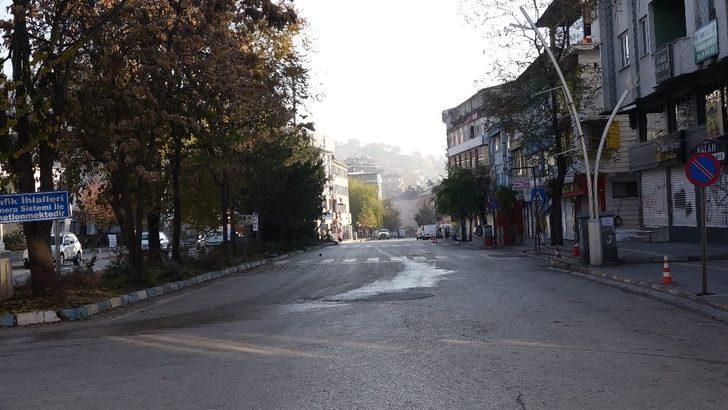 Tunceli’de sokaklar, bomboş kaldı G5
