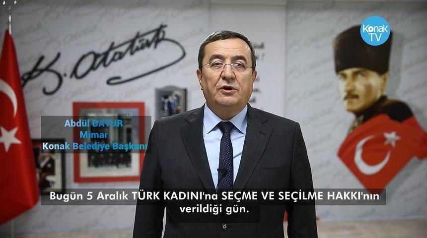 Abd&uuml;l Batur&rsquo;dan 5 Aralık kutlaması