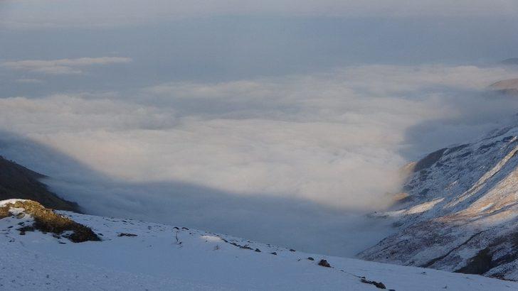 Muş’ta sis bulutu kartpostallık görüntü oluşturdu G3