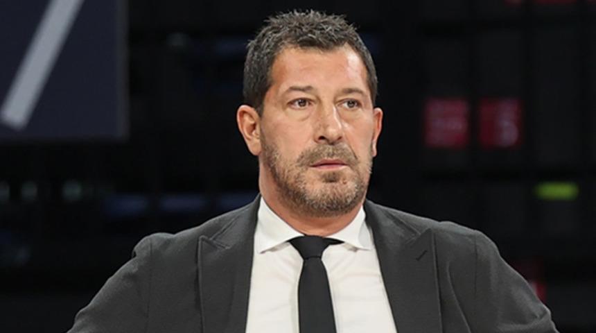 Ufuk Sarıca 500. resmi maçını geride bıraktı