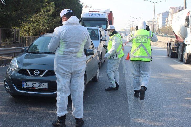 Kocaeli’de sokağa çıkma kısıtlamasını ihlal eden 78 kişiye para cezası kesildi G2