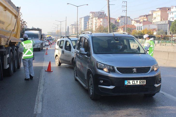 Kocaeli’de sokağa çıkma kısıtlamasını ihlal eden 78 kişiye para cezası kesildi G5