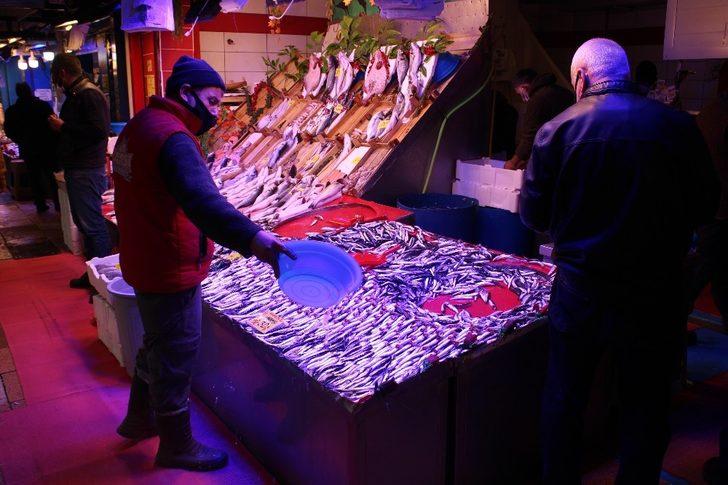 Esnafın yasak öncesi yoğun mesaisi G4