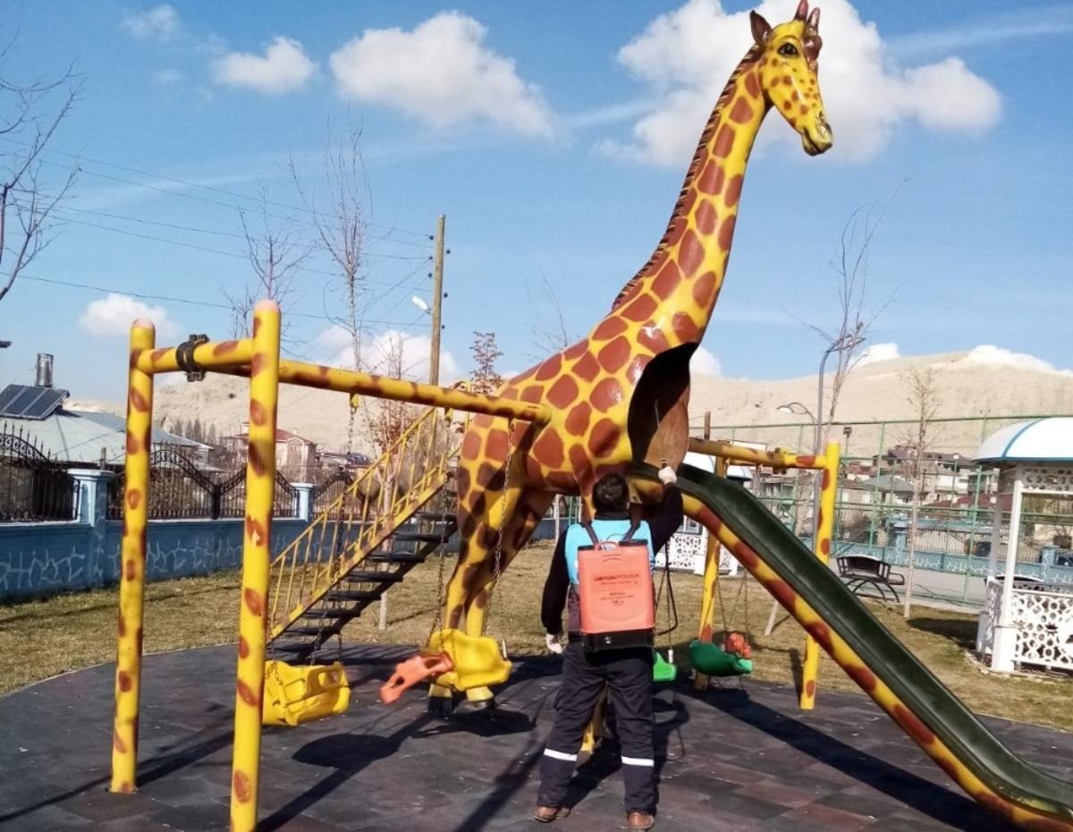 Van B&uuml;y&uuml;kşehir, yasakta ila&ccedil;lama &ccedil;alışması yaptı