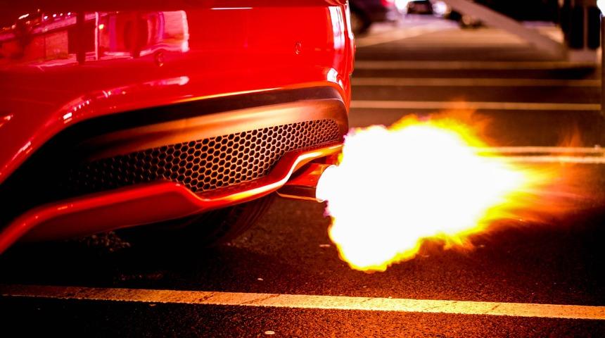 Arabanıza yapabileceğiniz beş k&ouml;t&uuml; modifikasyon