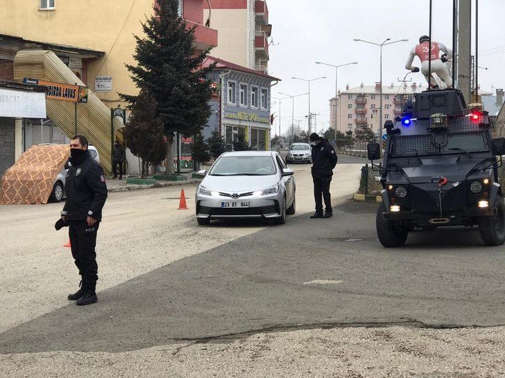 Sarıkamış’ta polisten sıkı denetim G2