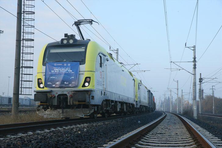Türkiye'den Çin'e gidecek ilk blok ihracat treni Kocaeli'ye ulaştı G4