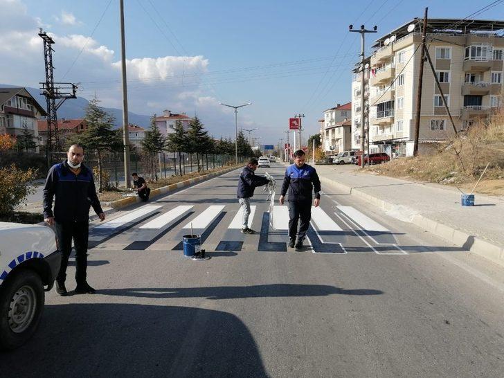 Simav Belediyesi’nden 3 boyutlu yaya geçidi çalışması G4