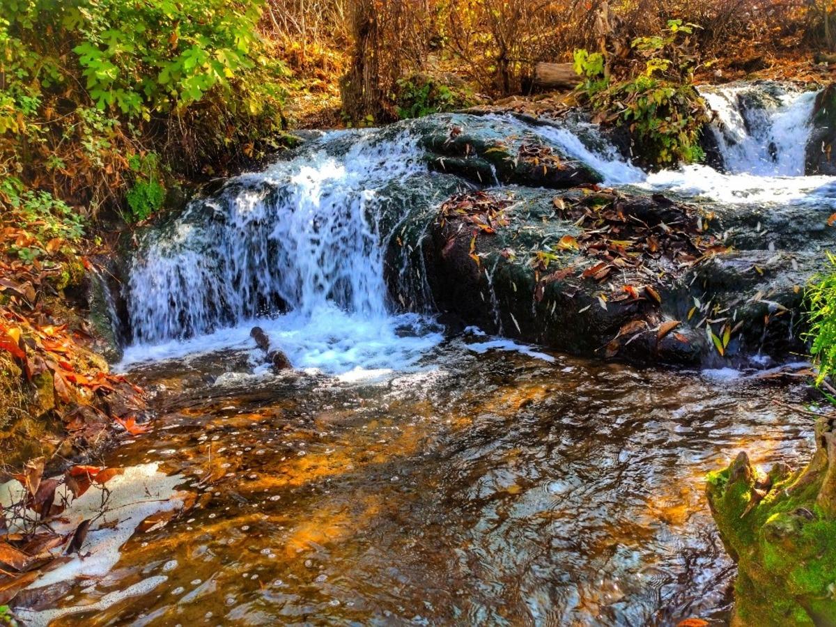 Karasu &Ccedil;ayı doğal g&uuml;zelliği ile fotoğraf tutkunlarının g&ouml;zde mekanı haline geldi