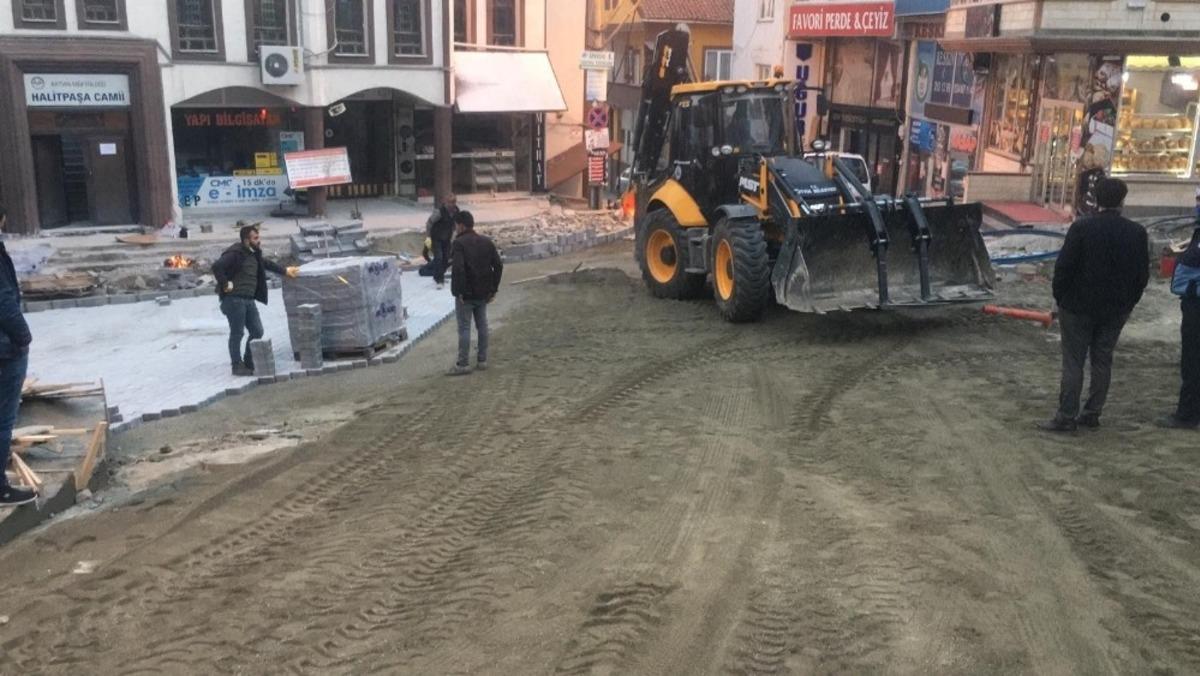 Artvin&rsquo;de belediye kısıtlamayı fırsata &ccedil;evirdi, alt yapı &ccedil;alışmalarını tamamladı