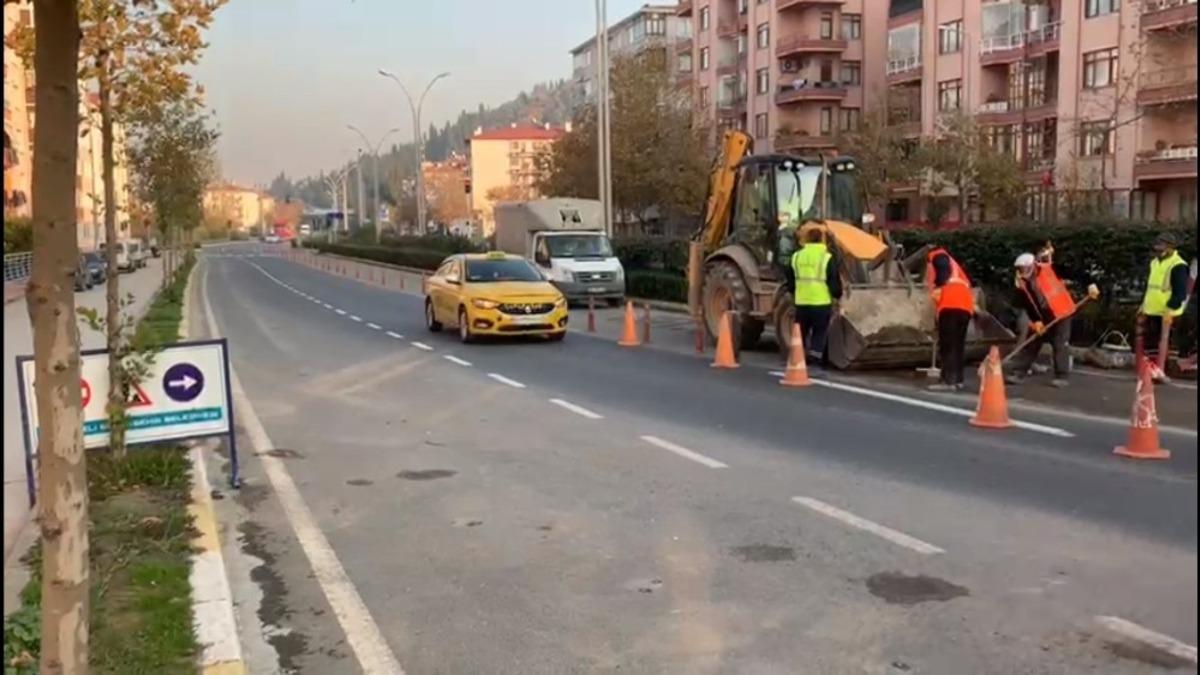 Karam&uuml;rsel K&ouml;pr&uuml;l&uuml; Kavşağında Yalova istikameti trafiğe a&ccedil;ıldı