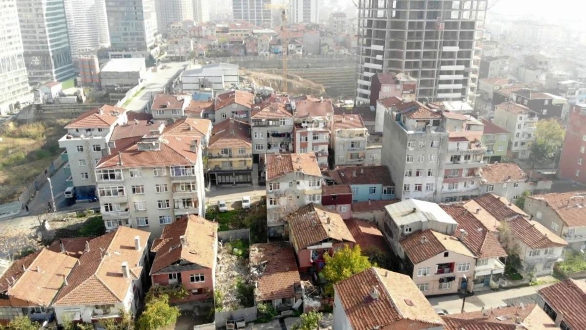 Fikirtepe&rsquo;de kentsel d&ouml;n&uuml;ş&uuml;m d&uuml;ğ&uuml;m&uuml;nde sorun &ccedil;&ouml;z&uuml;l&uuml;yor