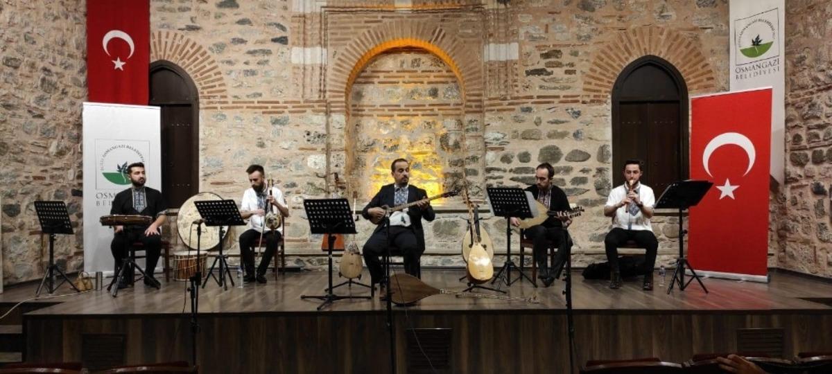 T&uuml;rk D&uuml;nyasından ezgiler evlere taşındı