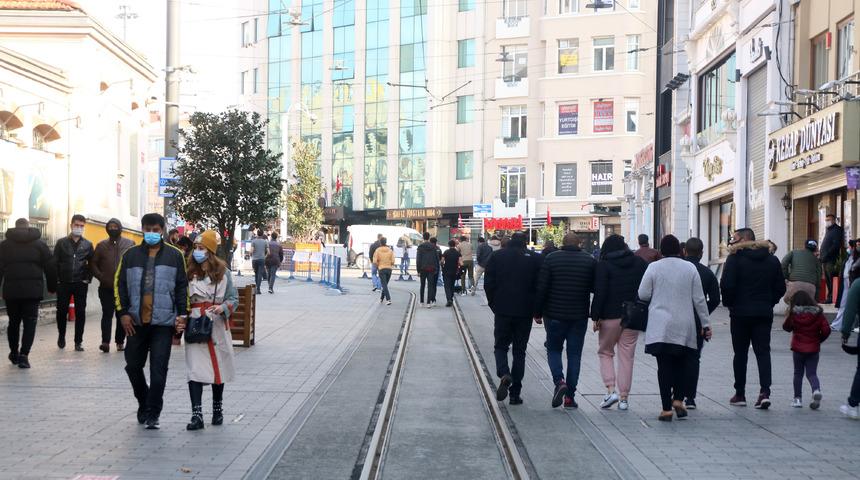 İstiklal Caddesi turistlere kaldı