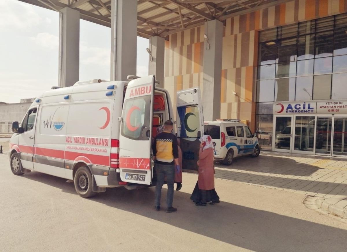 Van B&uuml;y&uuml;kşehir Belediyesinden hasta nakil mesaisi