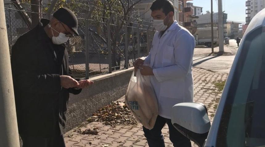 Niğde Belediyesi ekipler 65 yaş &uuml;st&uuml; vatandaşlar i&ccedil;in seferber oldu