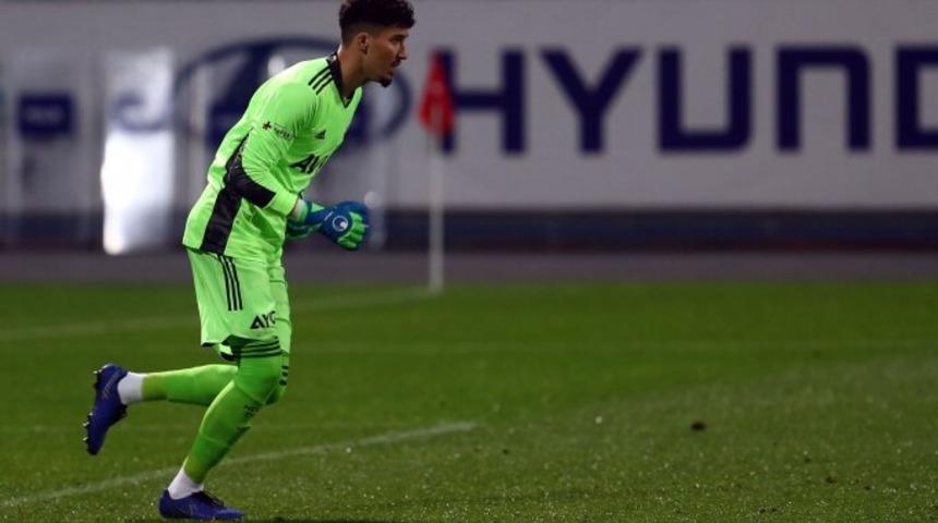 Altay Bayındır: Rodellaga bana vurdu, hakem penaltı verdi