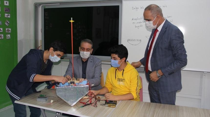 Erzincanlı &ouml;ğrencilerin T&Uuml;BİTAK başarısı