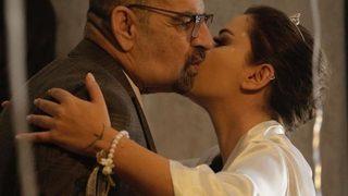 Merve Özbey: Korona değildi ama babam apar topar gömüldü