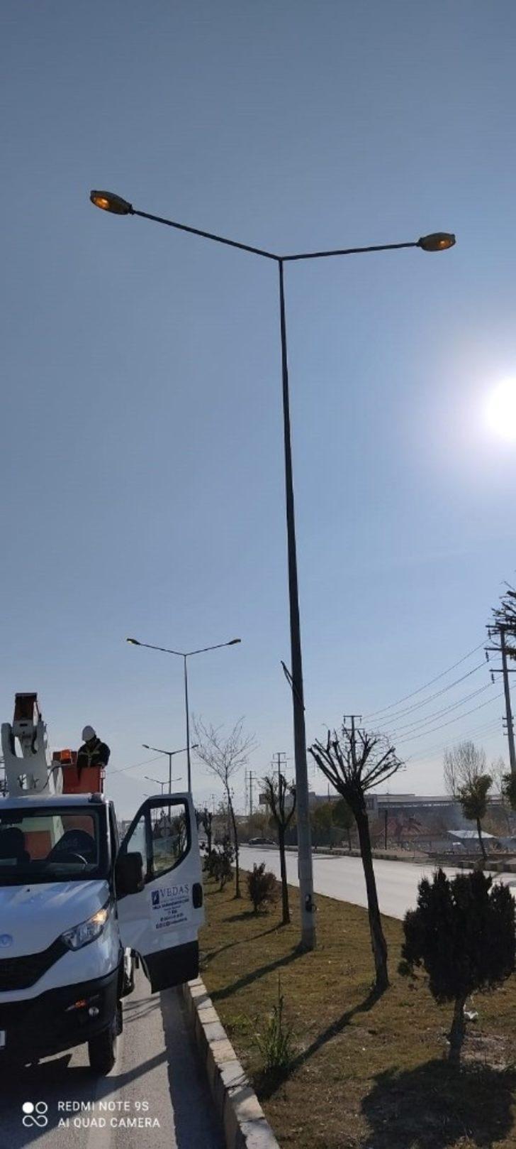 VEDAŞ ekipleri hayatın enerjisi için görev başında G3