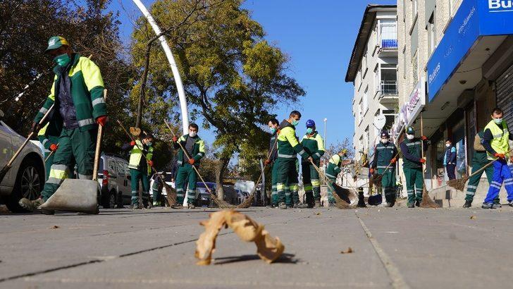 Sokağa çıkma kısıtlaması temizliğe çevrildi G5