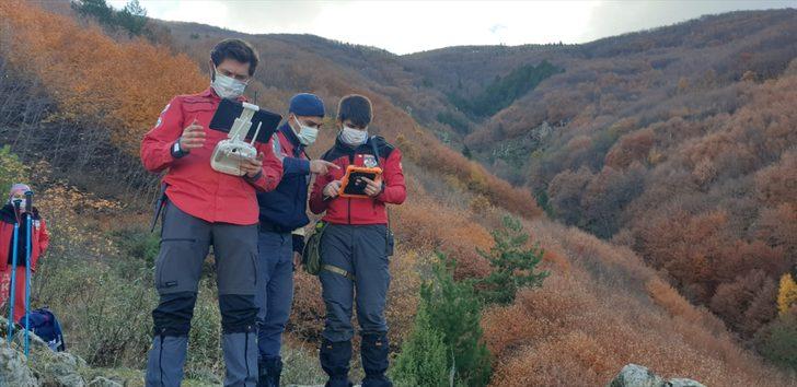 Kütahya'da ormanda kaybolan kadını arama çalışmaları sürüyor G1