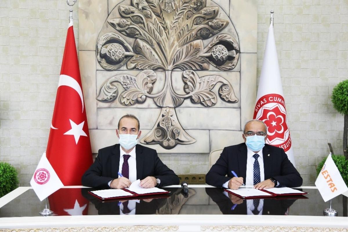 Y&uuml;ksek &ouml;ğretimde &uuml;niversite &ouml;zel sekt&ouml;r iş birliği