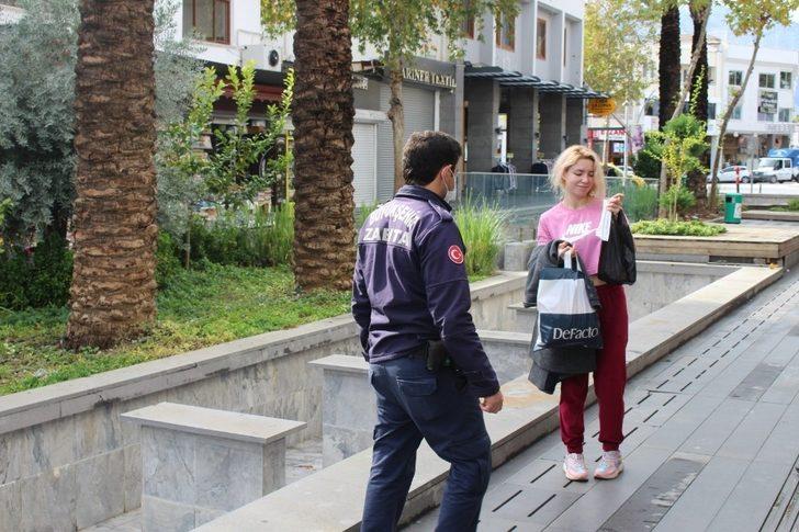 Büyükşehir zabıtasından Kemer’de denetim G4