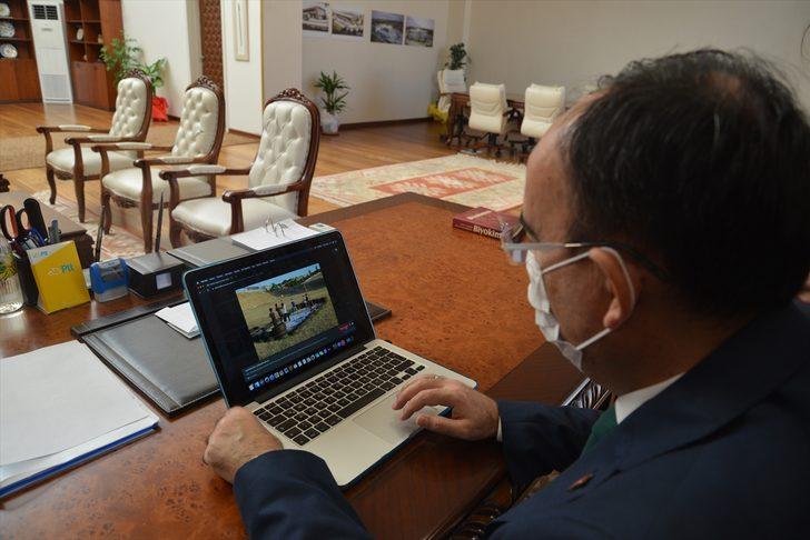Bilecik Şeyh Edebali Üniversitesi Rektörü Prof. Dr. Beydemir AA'nın "Yılın Fotoğrafları" oylamasına katıldı G1