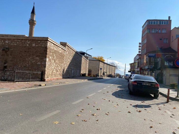 Eğirdir’de sokağa çıkma kısıtlamasını ihlal eden 2 kişiye ve tedbirlere uyulmayan bir iş yerine ceza uygulandı G1