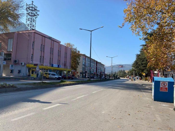 Eğirdir’de sokağa çıkma kısıtlamasını ihlal eden 2 kişiye ve tedbirlere uyulmayan bir iş yerine ceza uygulandı G2