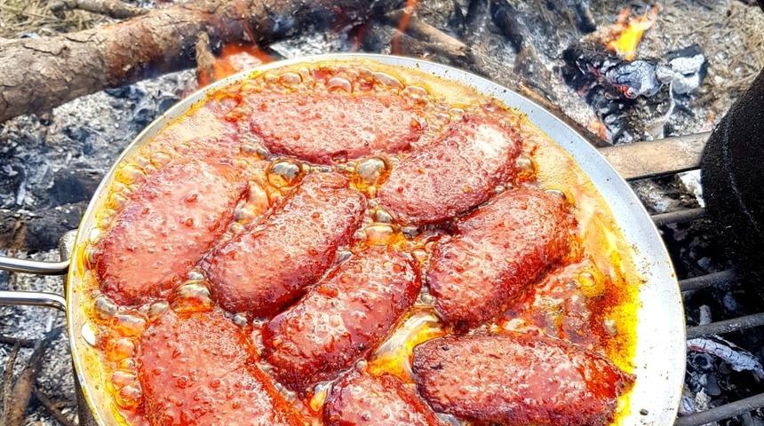 Kokusu yemeğe davet ediyor! İrişkit sucuğu hem lezzetli hem de çok sağlıklı