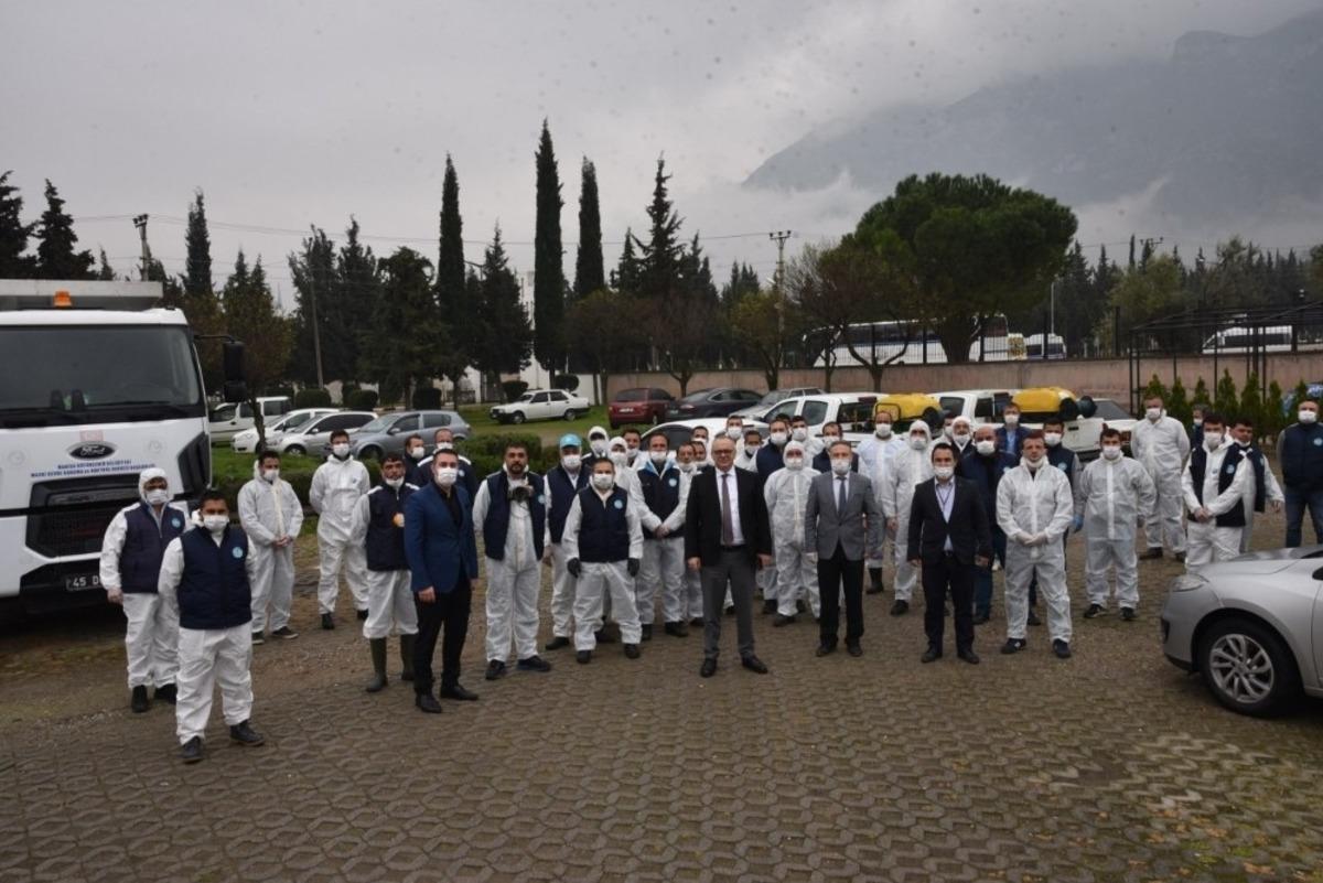 B&uuml;y&uuml;kşehir sokağa &ccedil;ıkma kısıtlamasında hizmetlerine devam etti