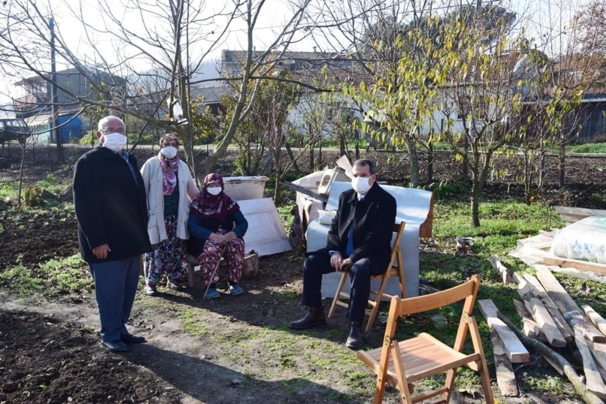 &Ccedil;an&rsquo;da evi yanan vatandaşa konteynır kuruldu