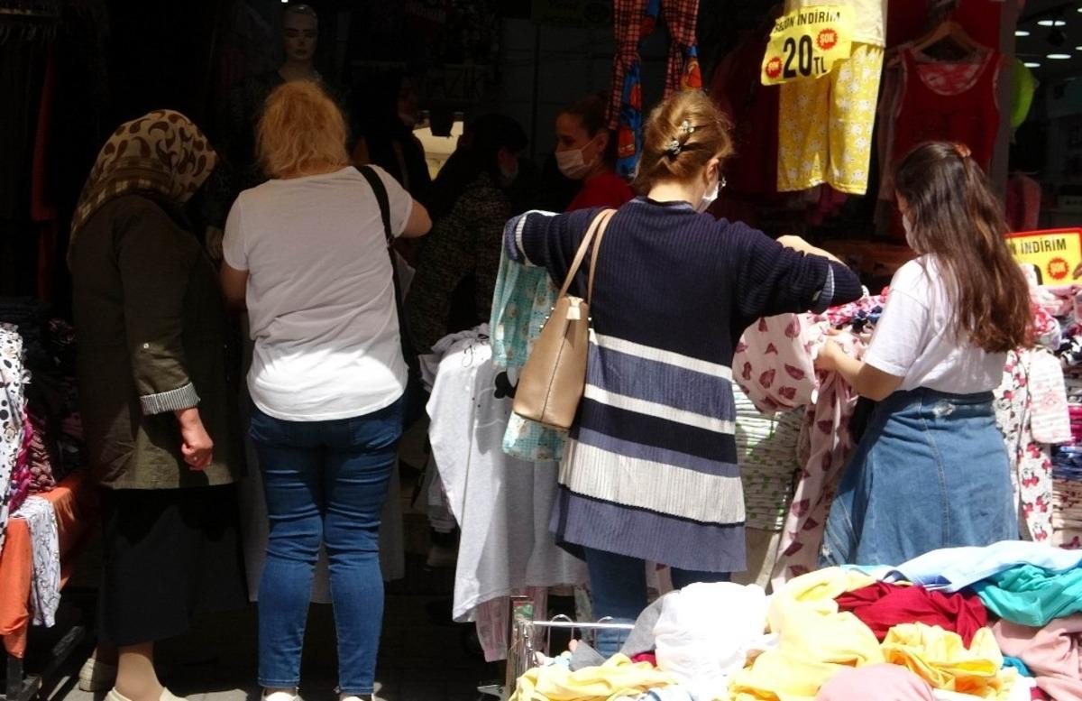 Korona vir&uuml;s&uuml; tekstilci esnafını da vurdu