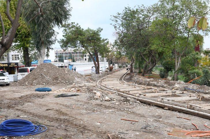 Kemer’de park çalışmaları sürüyor G1