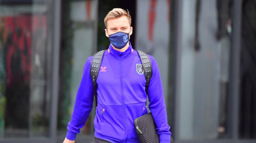 Medipol Başakşehir, Paris Saint-Germain ma&ccedil;ı i&ccedil;in Fransa'ya geldi