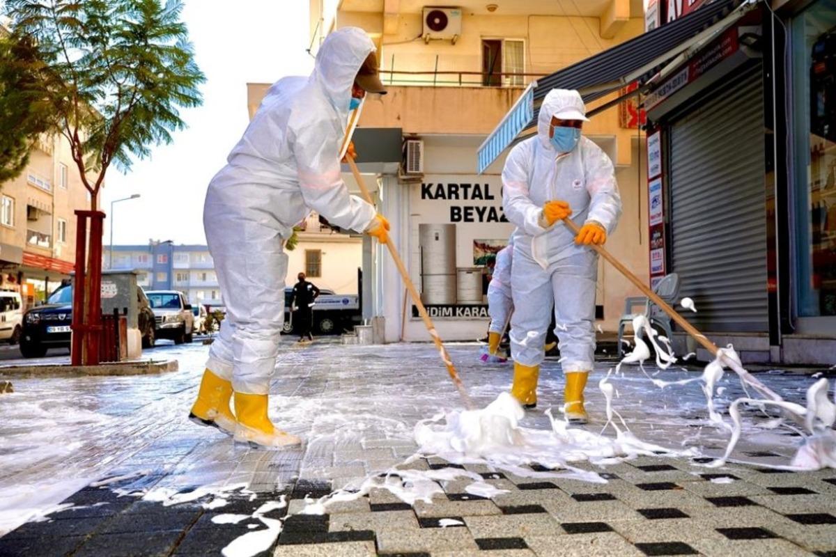 Didim Belediyesi&rsquo;nin Hanımeli Ekibi &ccedil;alışmalarını s&uuml;rd&uuml;r&uuml;yor