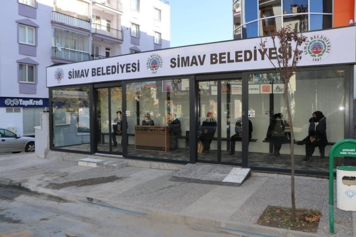 Simav&rsquo;da jeotermal ısıtmalı &lsquo;Akıllı durak&rsquo; uygulaması