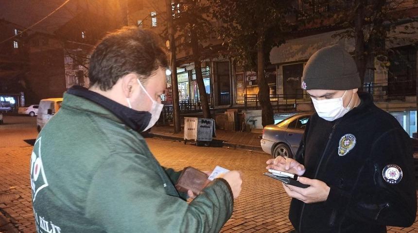 Kocaeli&rsquo;nde pandemi kurallarına uymayan 258 kişiye ceza yağdı