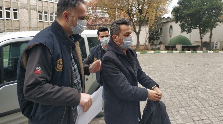 FET&Ouml;&rsquo;n&uuml;n mahrem evine operasyon: 2 g&ouml;zaltı