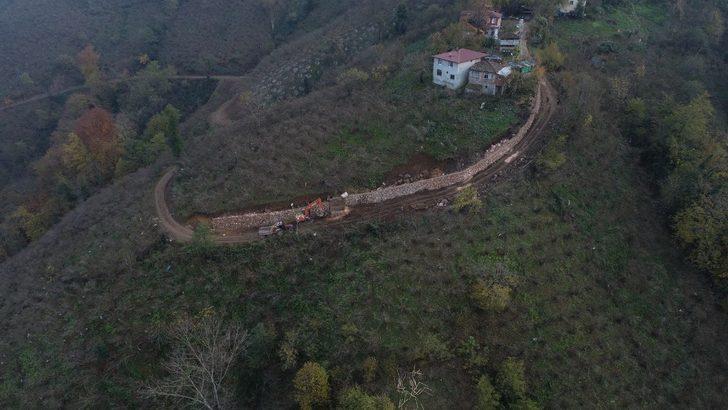Sarmaşık, otoyola bağlanmak için gün sayıyor G2
