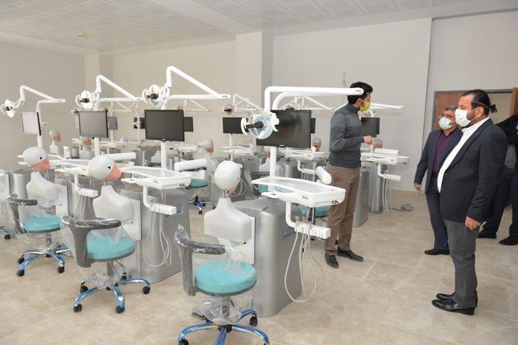 Karaman’da Diş Hekimliği Fakültesi açılış için gün sayıyor G3