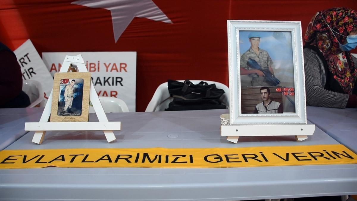 Diyarbakır anneleri evlatlarına kavuşmak i&ccedil;in bekleyişini s&uuml;rd&uuml;r&uuml;yor