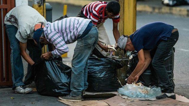 Venezuela derin bir mali ve sosyal kriz yaşıyor.