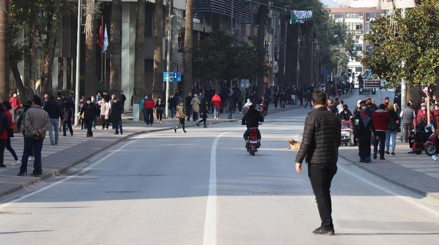 Denizli&rsquo;de korona vir&uuml;s tedbirlerine uymayan 27 kişiye ceza kesildi