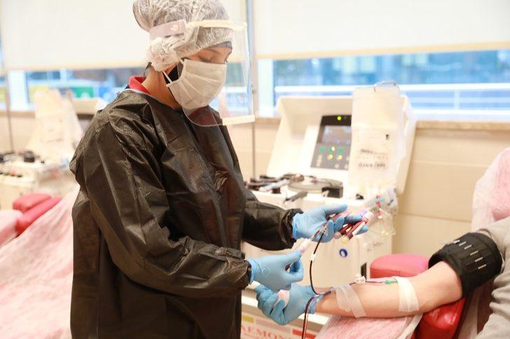 Vatandaşlar hafta sonu kısıtlamasına rağmen kan merkezlerine akın etti G3