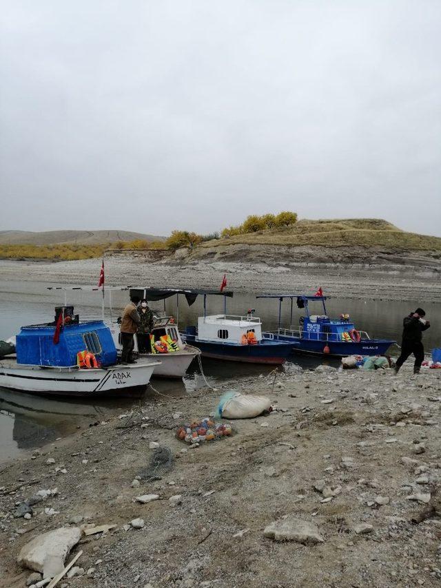 Büyükşehir Belediyesi’nden Balıkçı teknelerine denetim