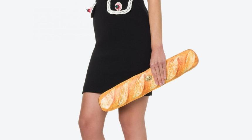 8 bin liraya satılan bu &ccedil;anta alay konusu oldu!