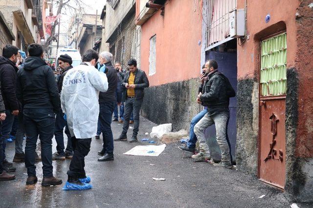 Karısını ve 3 çocuğunu öldüren sanığa 4 kez ağırlaştırılmış müebbet hapis cezası